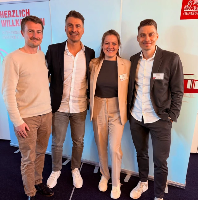 Powertag in Köln zu Gast bei Freunden @generali_deutschland 🦁 mit dem Team.

Wertvolle Einblicke in die Generali Welt und viele Tipps für noch besseren Service und Mehrwert für unsere Kunden!

@team_peters_ @ronja.gilcher @chr_engelke 

#generali #versicherung
#finanzen #finance #vermögen #investment #coaching #zukunft #vermögensberatung #finanzberatung #banking #vermögensaufbau #investieren #sparen #pfalz #rheinhessen #zellertal #worms #grünstadt #weinstrasse #leiningerland #donnersbergkreis